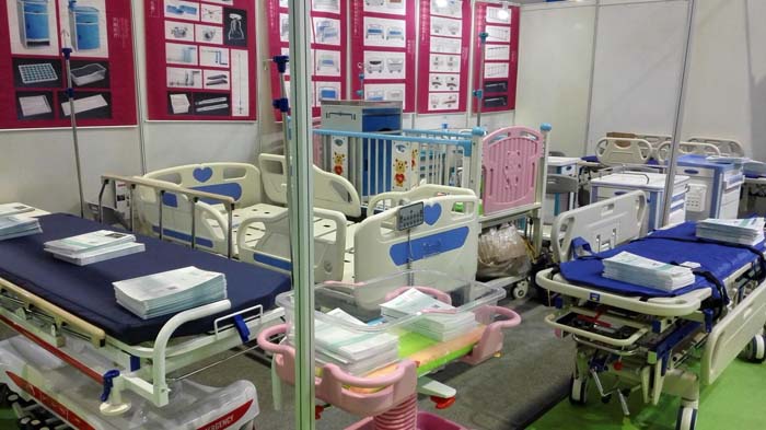 �v��չ����Ӱ